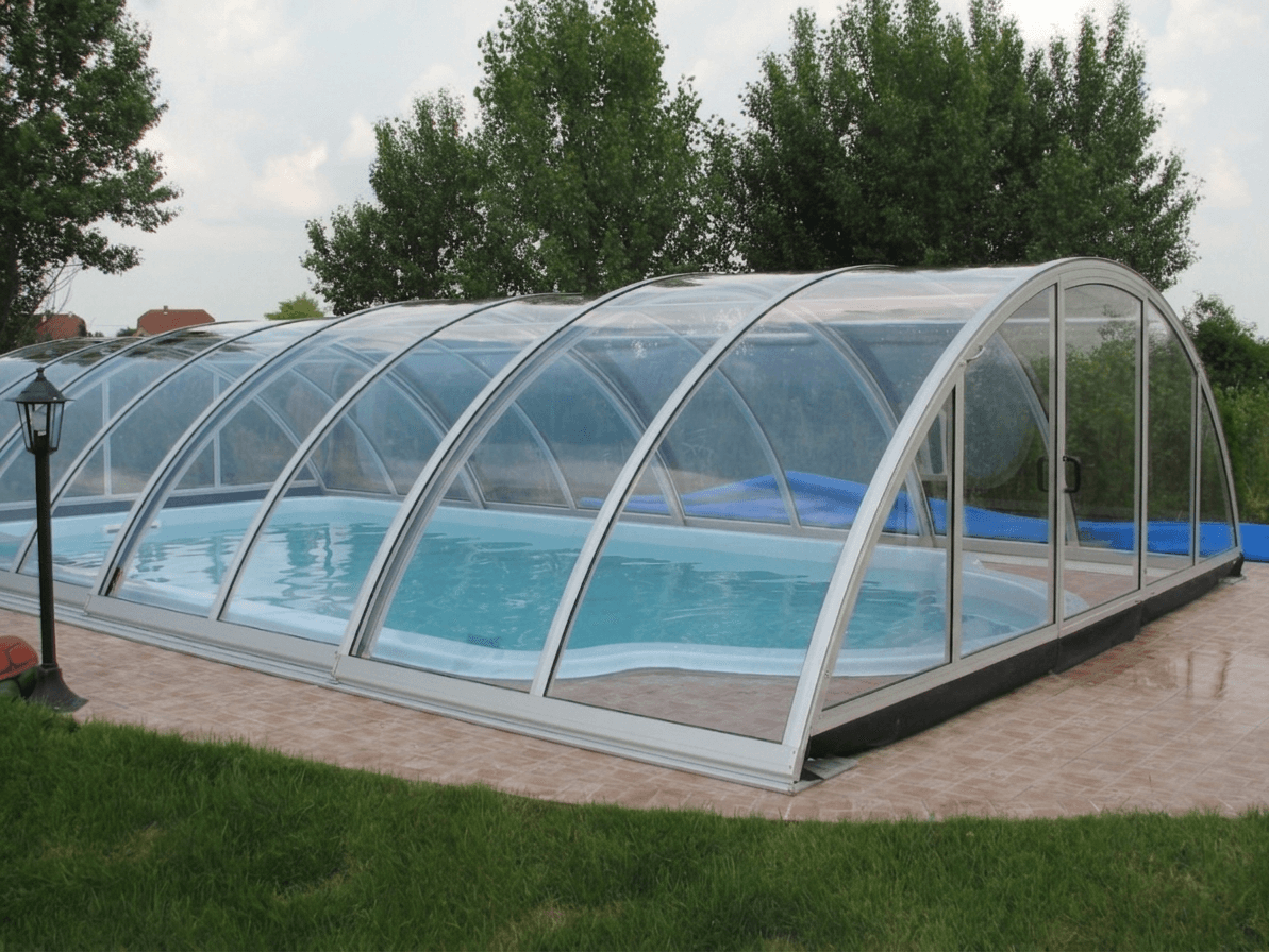 Classic - Acoperire pentru piscină din policarbonat de înălțime medie